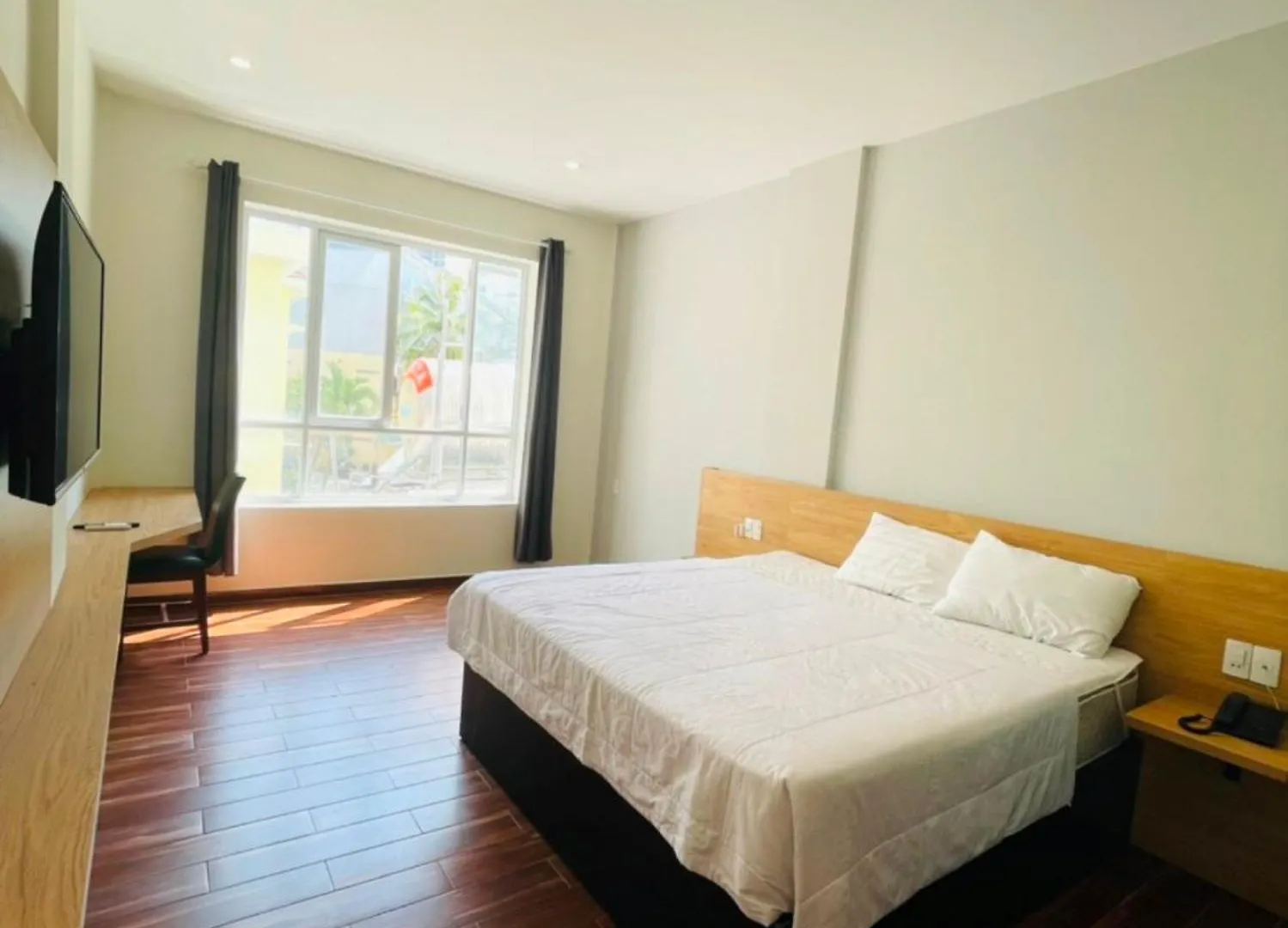 Happy Hotel Here Nha Trang